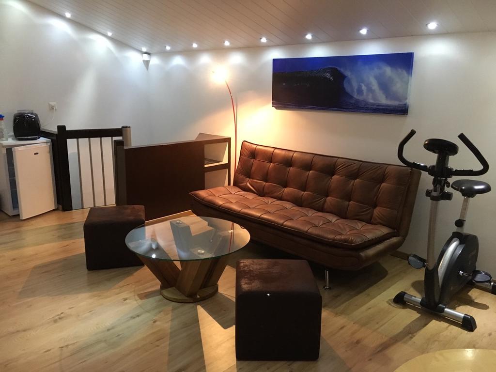Studio Cosy Au Centre De Couvet Ngoại thất bức ảnh